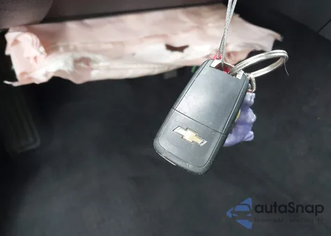 2019 Chevrolet Impala z USA, uszkodzony, nr VIN 1G1105233KU137219